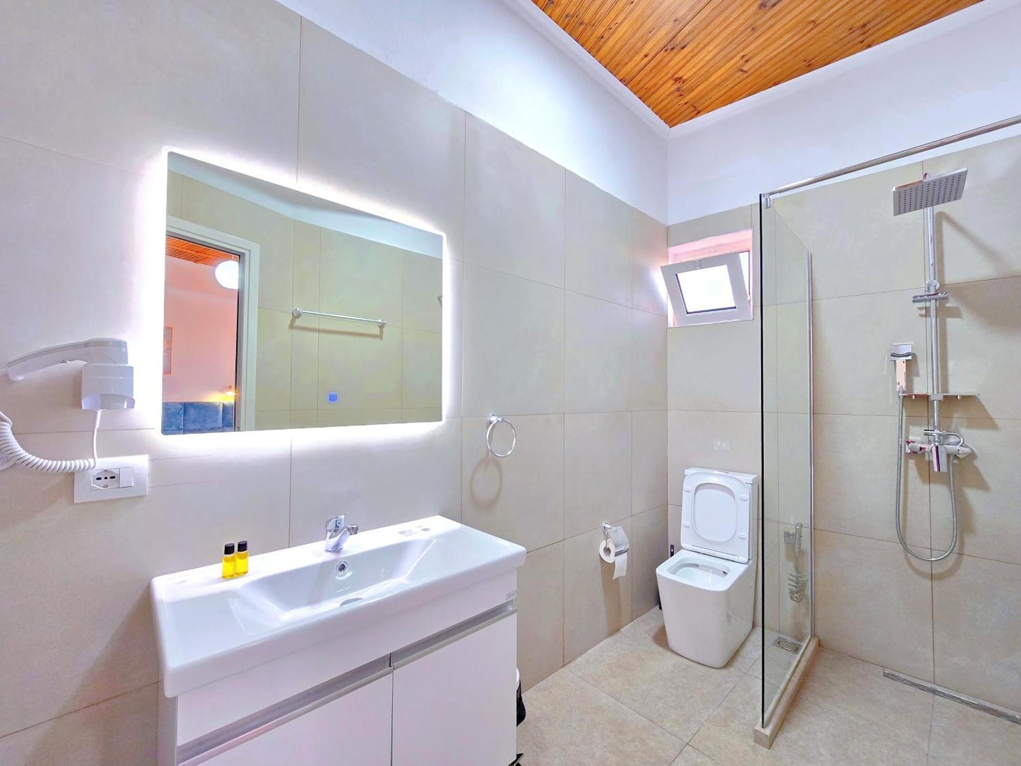 Enma Rooms Kruje Ngoại thất bức ảnh